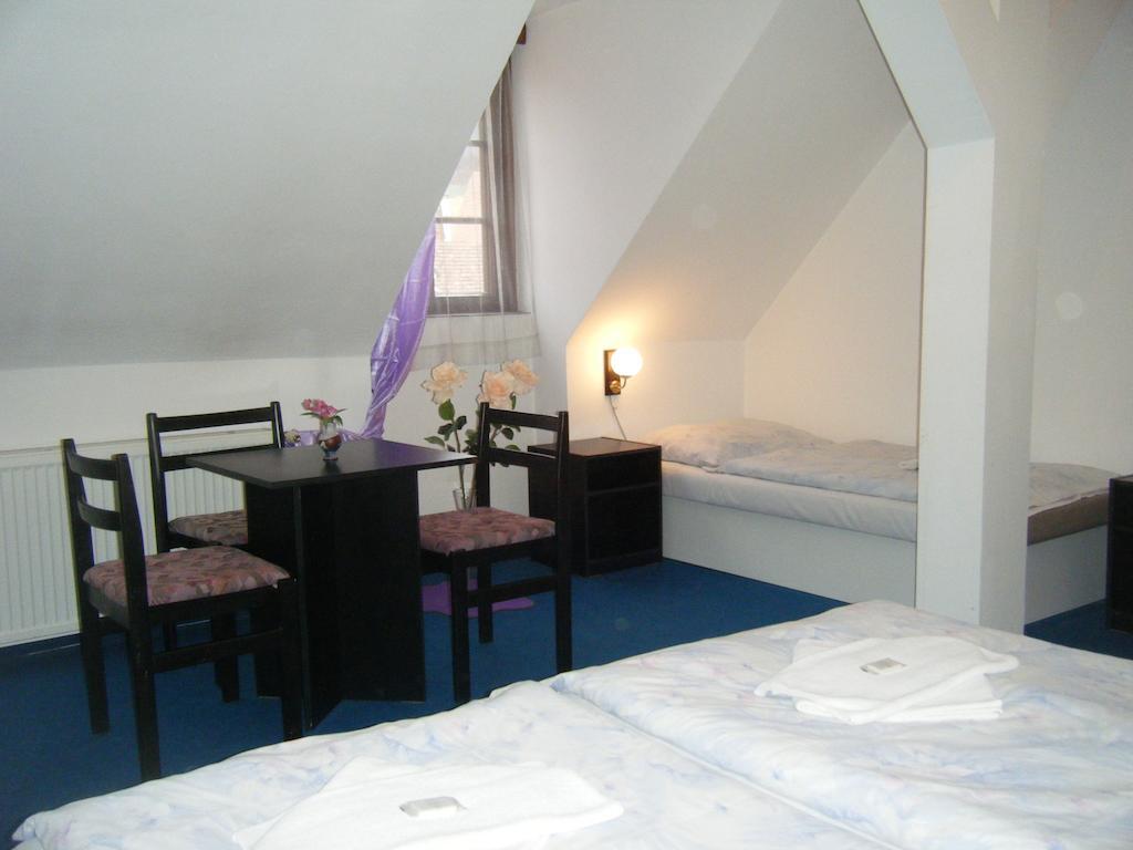 Hotel Parkan Prachatice Zimmer foto